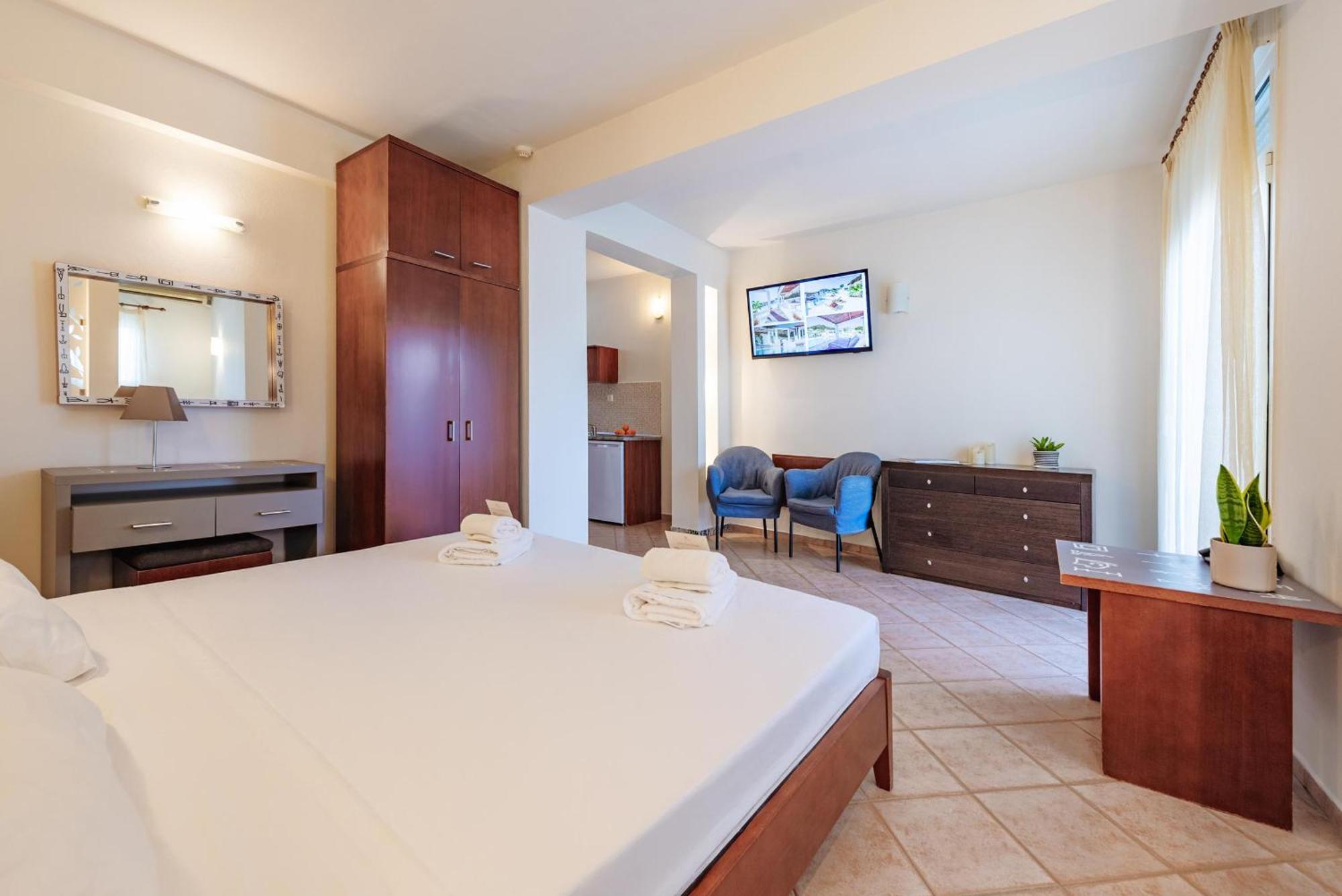 Ampelia Hotel Kassandra Hanióti Kültér fotó