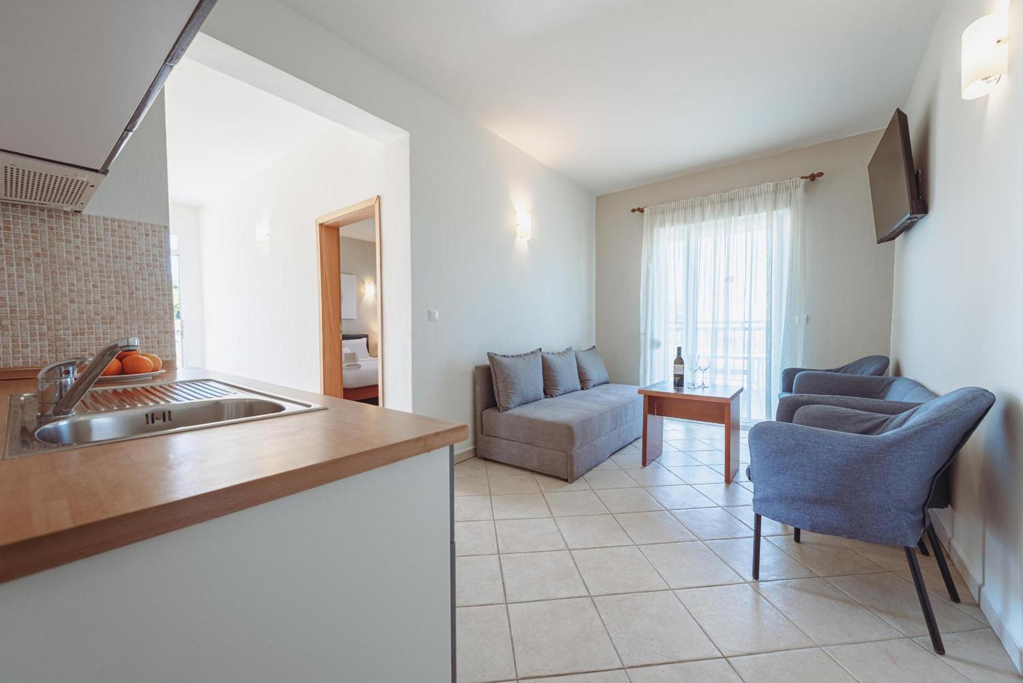 Ampelia Hotel Kassandra Hanióti Kültér fotó